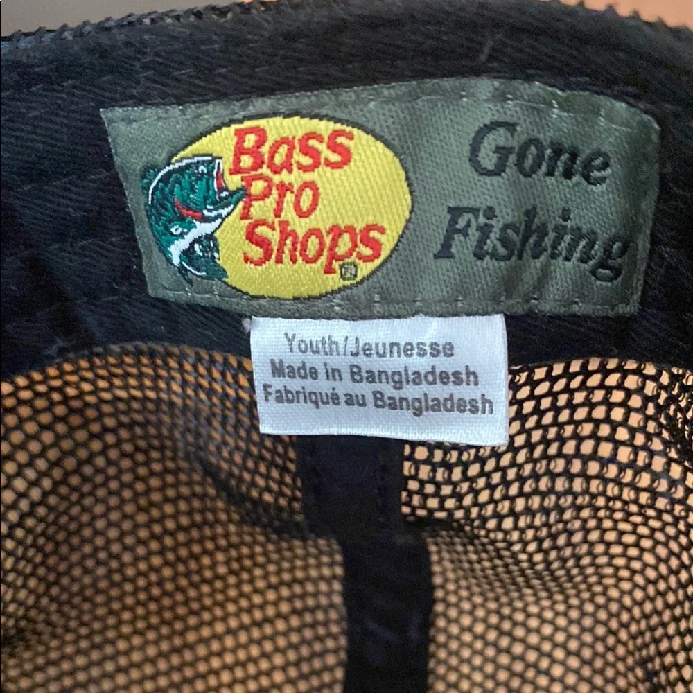 Bass Pro Shops kids Camo deer Trucker Hat